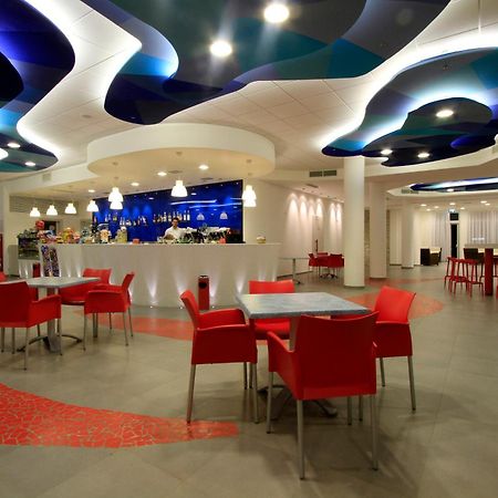 לידו די בולנו Club Village & Hotel Spiaggia Romea מראה חיצוני תמונה