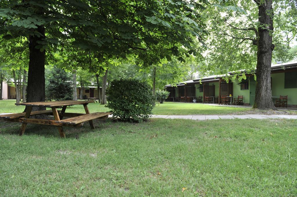לידו די בולנו Club Village & Hotel Spiaggia Romea חדר תמונה