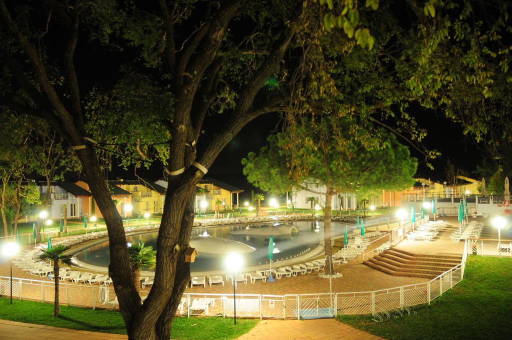 לידו די בולנו Club Village & Hotel Spiaggia Romea מראה חיצוני תמונה