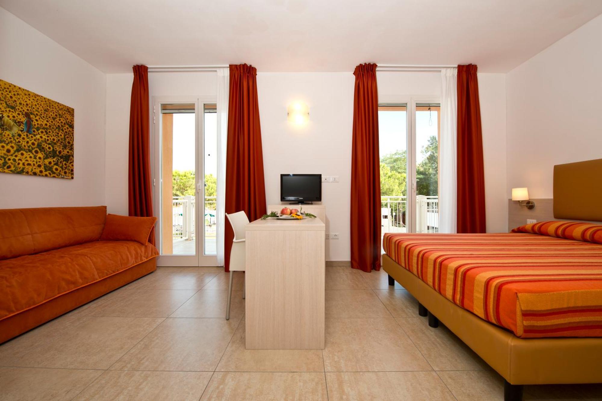 לידו די בולנו Club Village & Hotel Spiaggia Romea מראה חיצוני תמונה