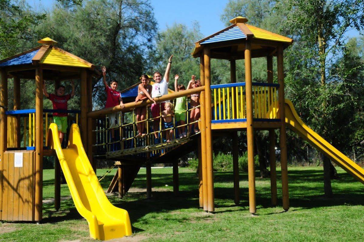 לידו די בולנו Club Village & Hotel Spiaggia Romea מראה חיצוני תמונה