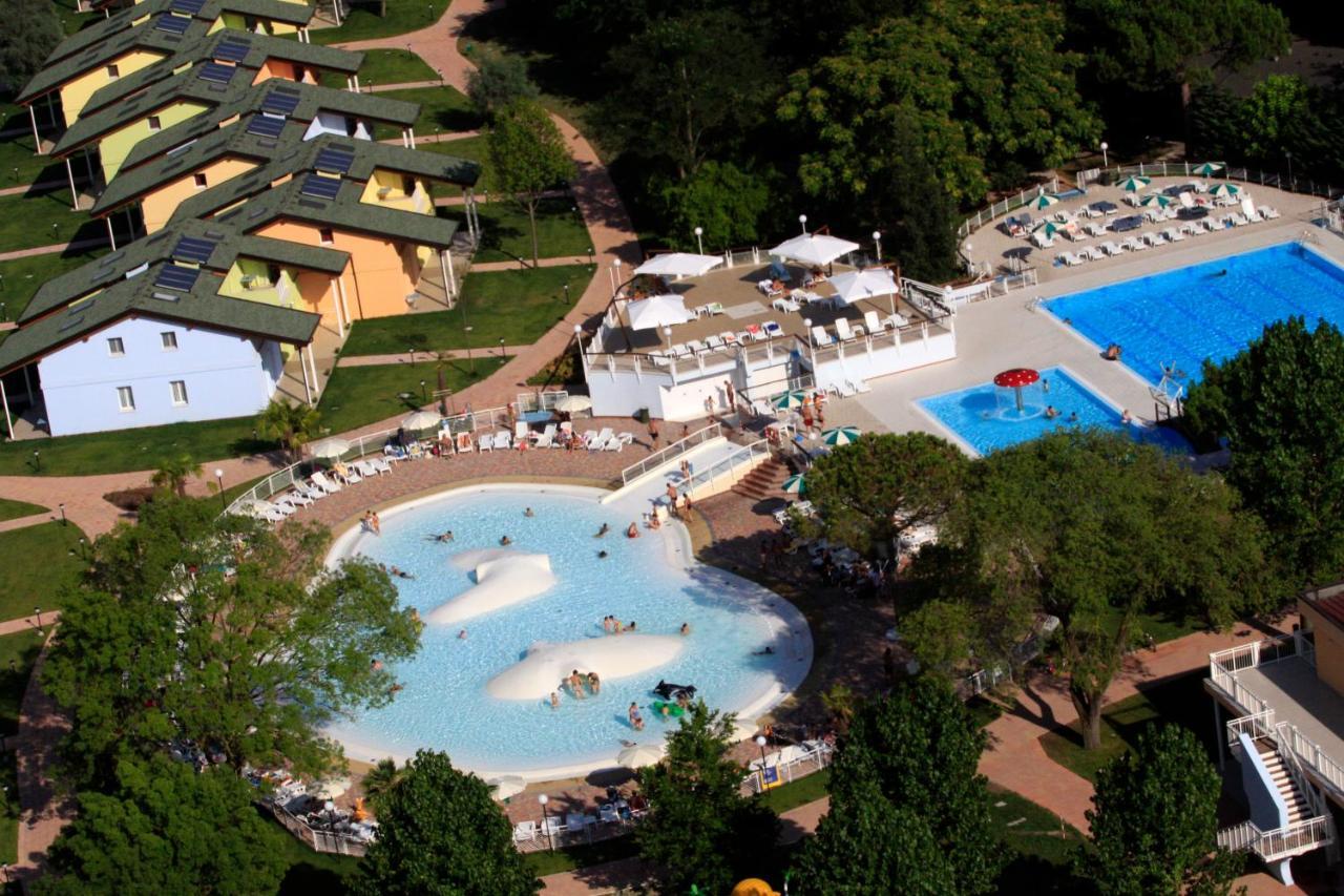 לידו די בולנו Club Village & Hotel Spiaggia Romea מראה חיצוני תמונה